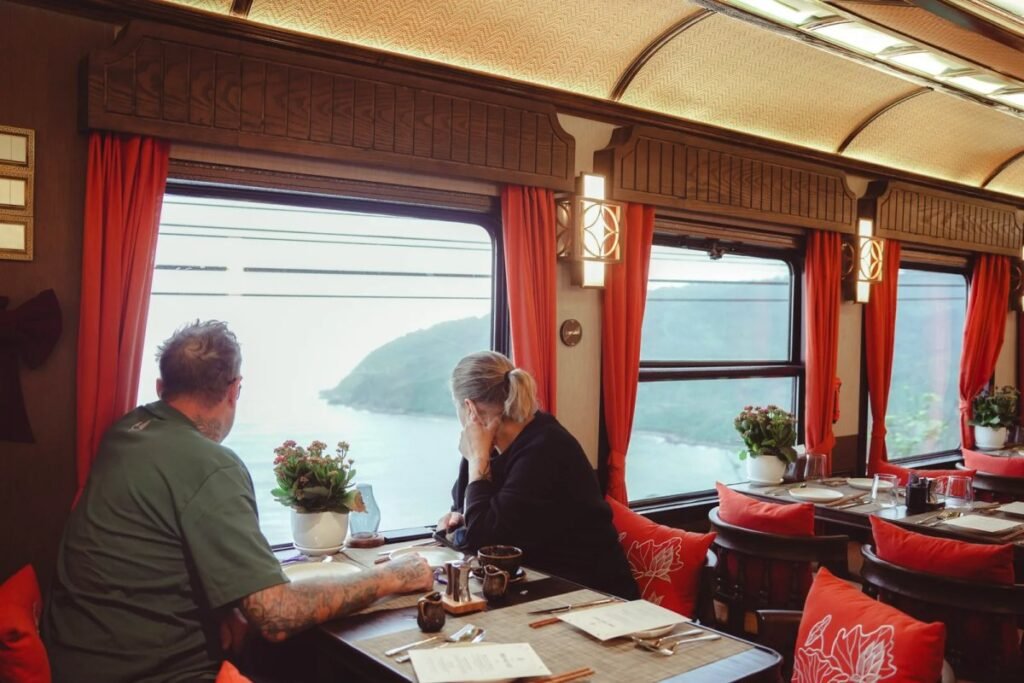 SJourney Train Vietnam: 2026 Itinerary Details, Pricing, and Luxury Guide